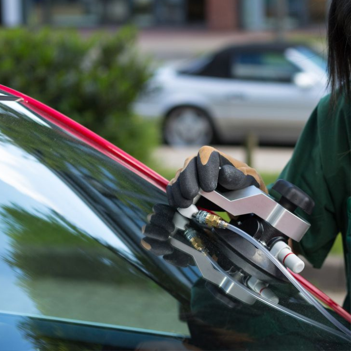 Auto Windshield Replacement Services